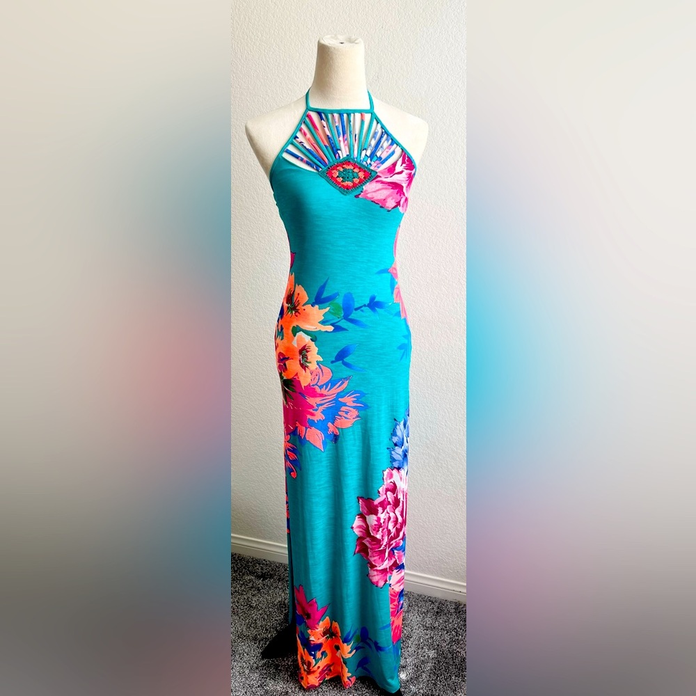 NWT Paradiso Halter Floral Print Maxi Dress